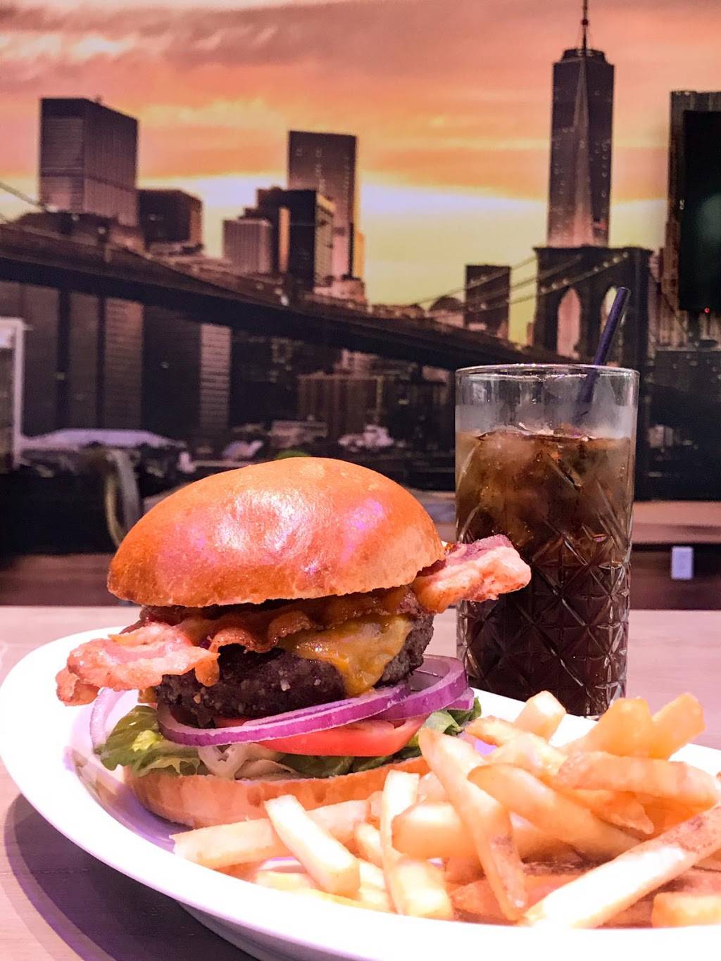 The Meating Point | restaurant | 7430 Brooklyn Drive, Kissimmee, FL 34747, USA | 4075643322 OR +1 407-564-3322