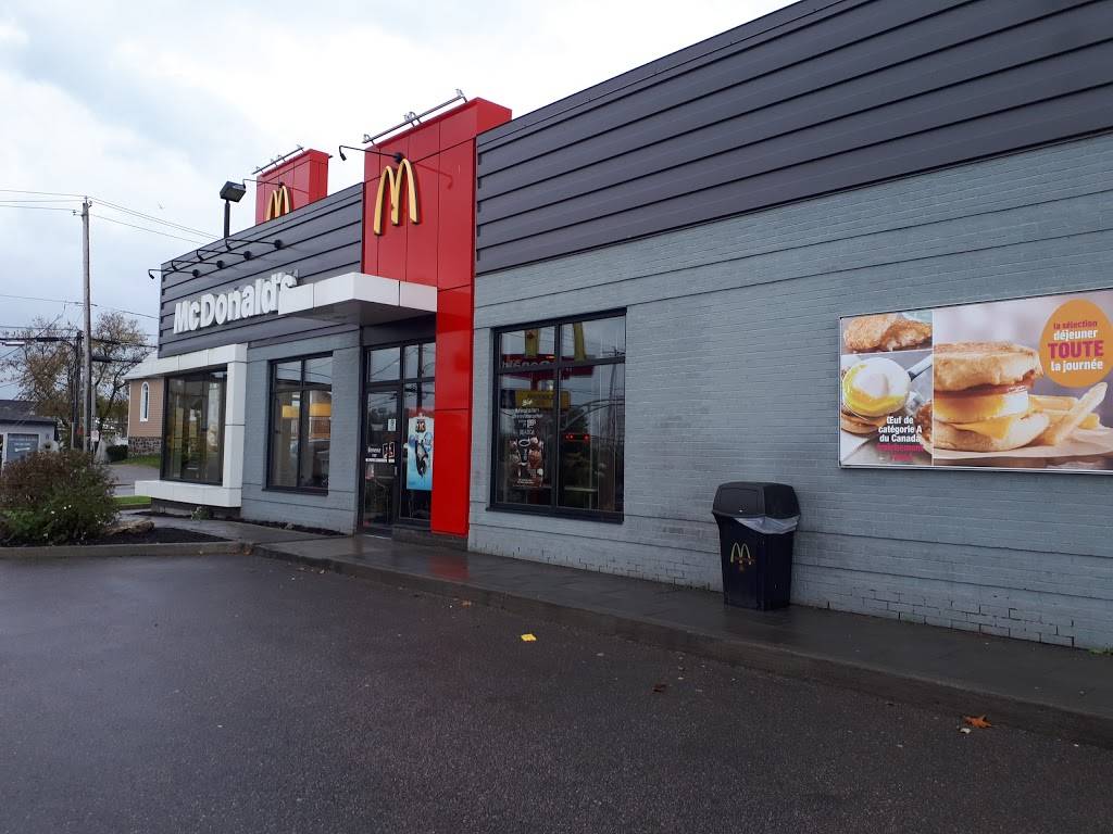 McDonalds | cafe | 182 Rue Principale S, Maniwaki, QC J9E 1Z9, Canada | 8194410919 OR +1 819-441-0919