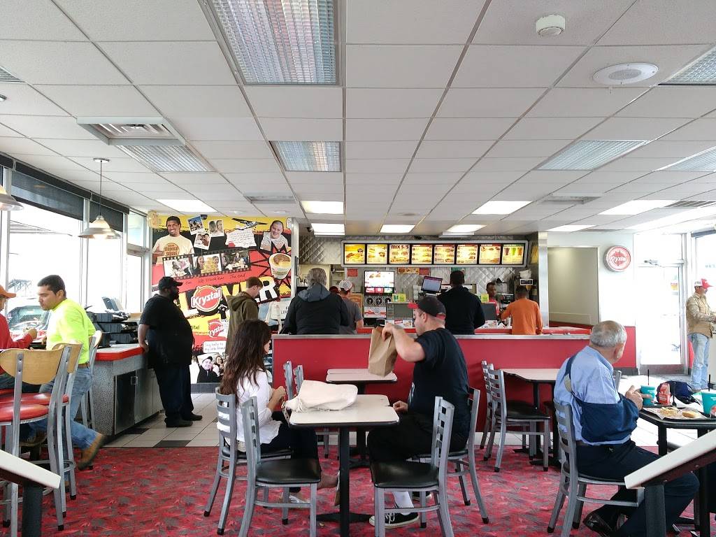 Krystal | meal takeaway | 1717 Charlotte Pike, Nashville, TN 37203, USA | 6153201711 OR +1 615-320-1711