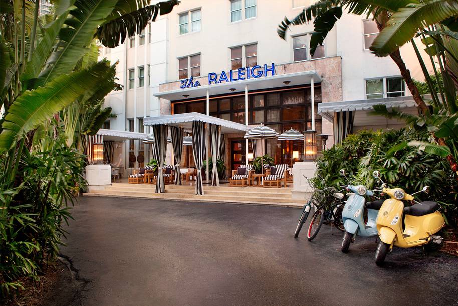 The Raleigh Hotel | night club | 1775 Collins Ave, Miami Beach, FL 33139, USA | 3055346300 OR +1 305-534-6300