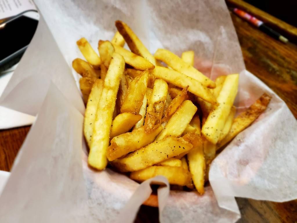 The White Horse Tavern - Financial District | restaurant | 25 Bridge St, New York, NY 10004, USA | 2126689046 OR +1 212-668-9046