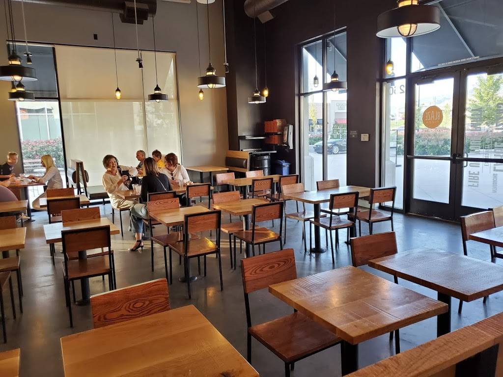 Blaze Pizza | meal takeaway | 260 N University Ave, Farmington, UT 84025, USA | 8015150780 OR +1 801-515-0780