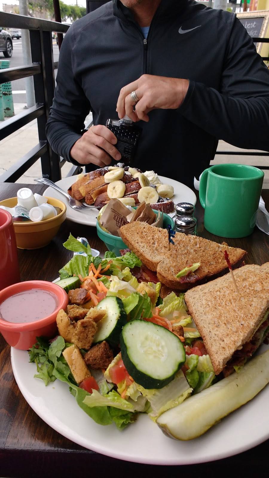 Blackbird Cafe Inc | cafe | 3405 Orange Ave, Long Beach, CA 90807, USA | 5624902473 OR +1 562-490-2473