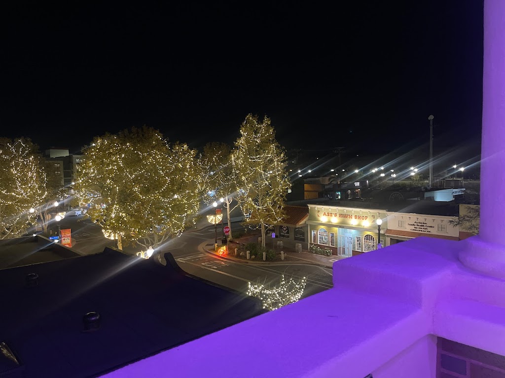 Reyes Winery on Main | restaurant | 24329 Main St, Santa Clarita, CA 91321, USA | 6616217777 OR +1 661-621-7777