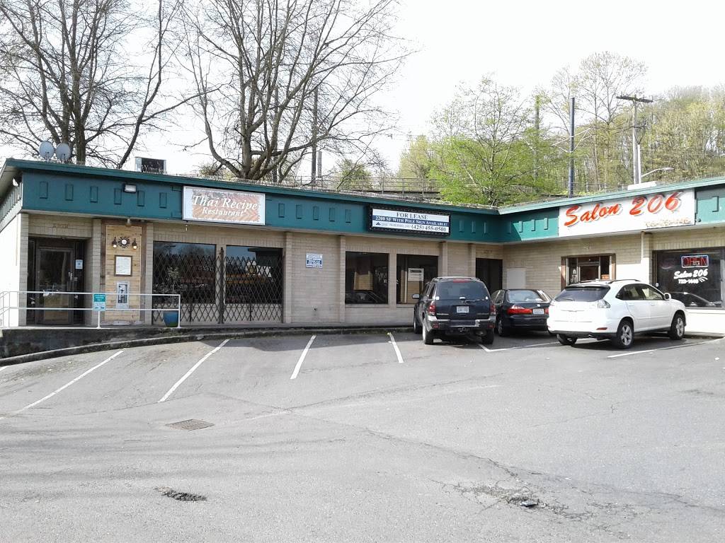 Thai Recipe Restaurant | restaurant | 2609 S McClellan St, Seattle, WA 98144, USA | 2067236165 OR +1 206-723-6165