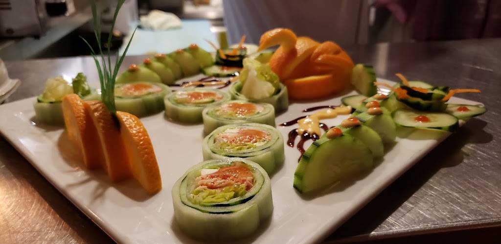 Izumi Sushi and Hibachi | restaurant | 10744 Ocean Hwy h1, Pawleys Island, SC 29585, USA | 8433143419 OR +1 843-314-3419