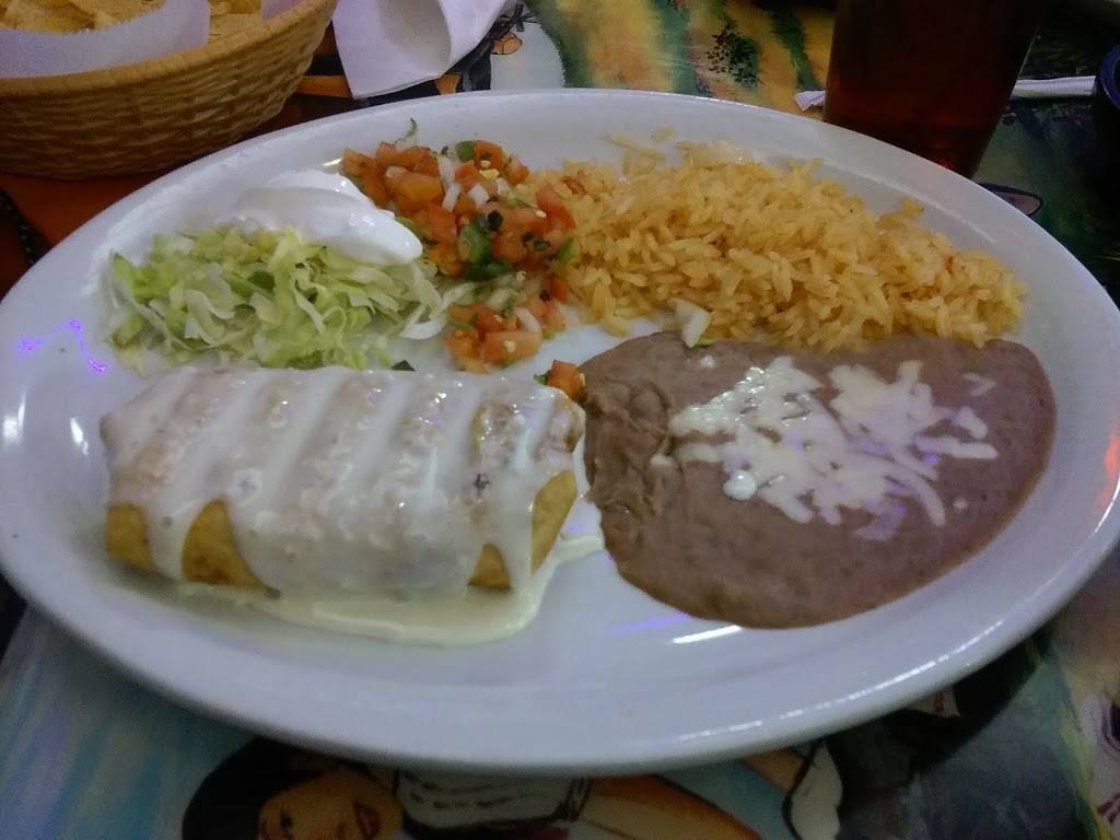 El Trio Mexican Restaurant | restaurant | 214 US-64, Alma, AR 72921, USA | 4796320248 OR +1 479-632-0248