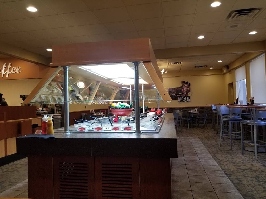 Big Boy | restaurant | 200 W Maple Rd, Troy, MI 48084, USA | 2483620840 OR +1 248-362-0840