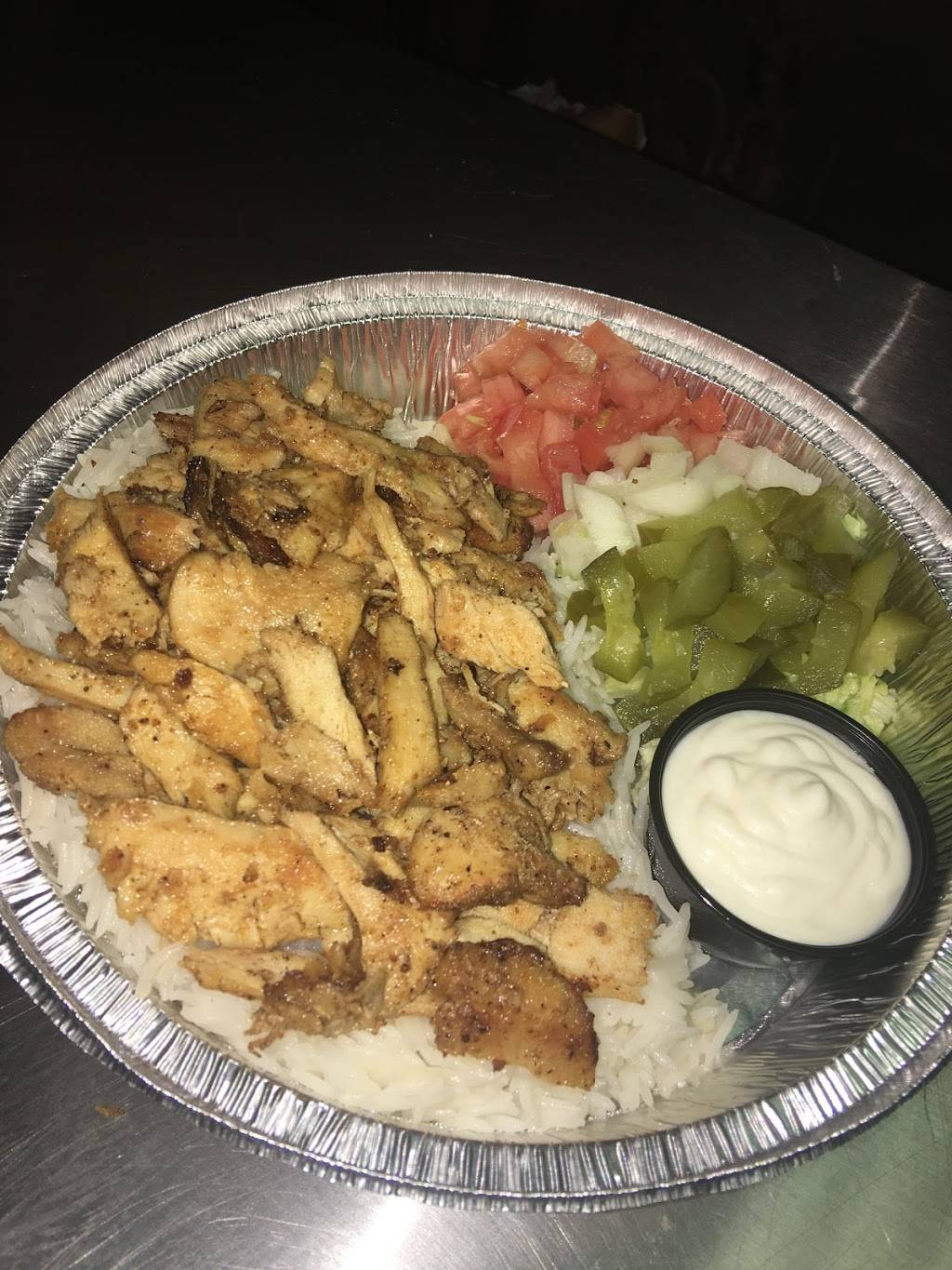 Aladdins Eatery & Market | restaurant | 773 Niagara Falls Blvd, Buffalo, NY 14226, USA | 7163221046 OR +1 716-322-1046