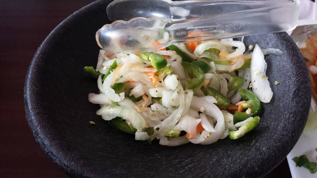 Taco Loco | restaurant | 5467 Bethel Sawmill Center, Columbus, OH 43235, USA | 6147179988 OR +1 614-717-9988