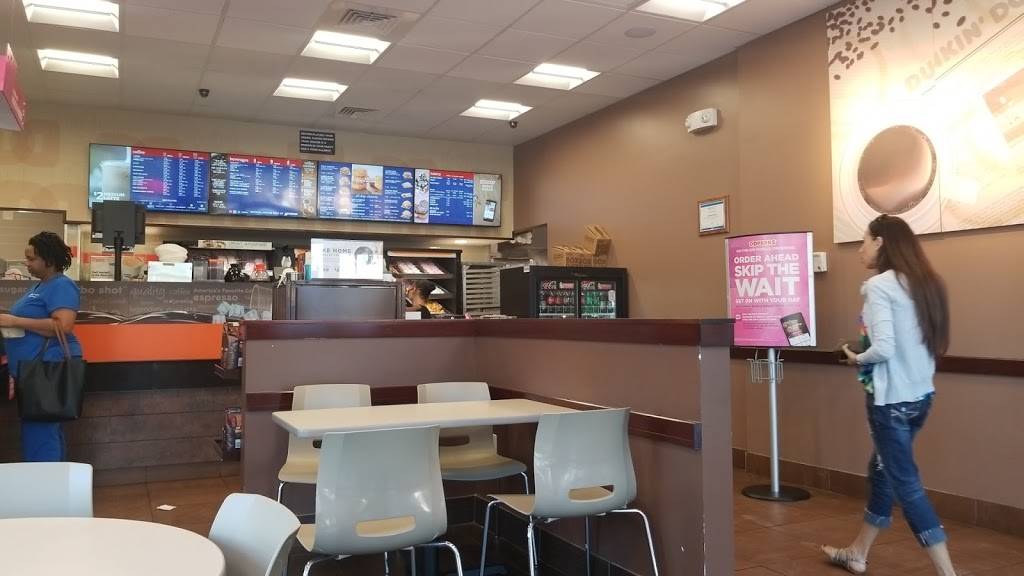 Dunkin | bakery | 390 N Rock Island Rd, Margate, FL 33063, USA | 7542050108 OR +1 754-205-0108