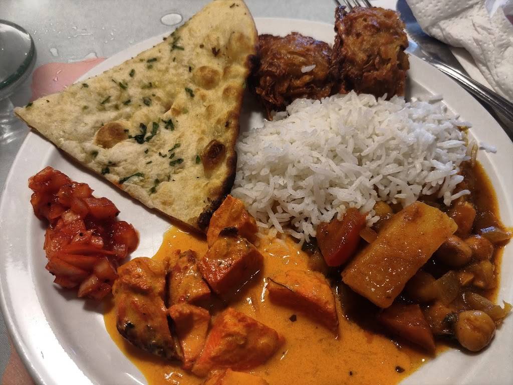 Curry House Indian Restaurant | restaurant | 2220 Nicholasville Rd #160, Lexington, KY 40503, USA | 8592770711 OR +1 859-277-0711