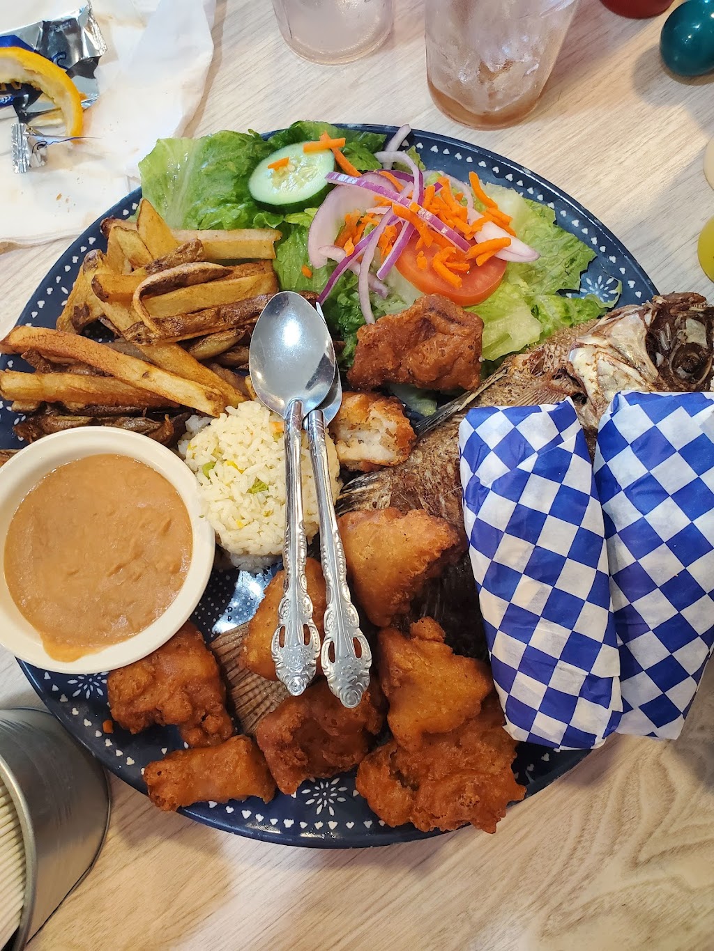 JPS Seafood Restaurant & Grill | restaurant | 5065 S 12th Ave, Tucson, AZ 85706, USA | 5208495778 OR +1 520-849-5778