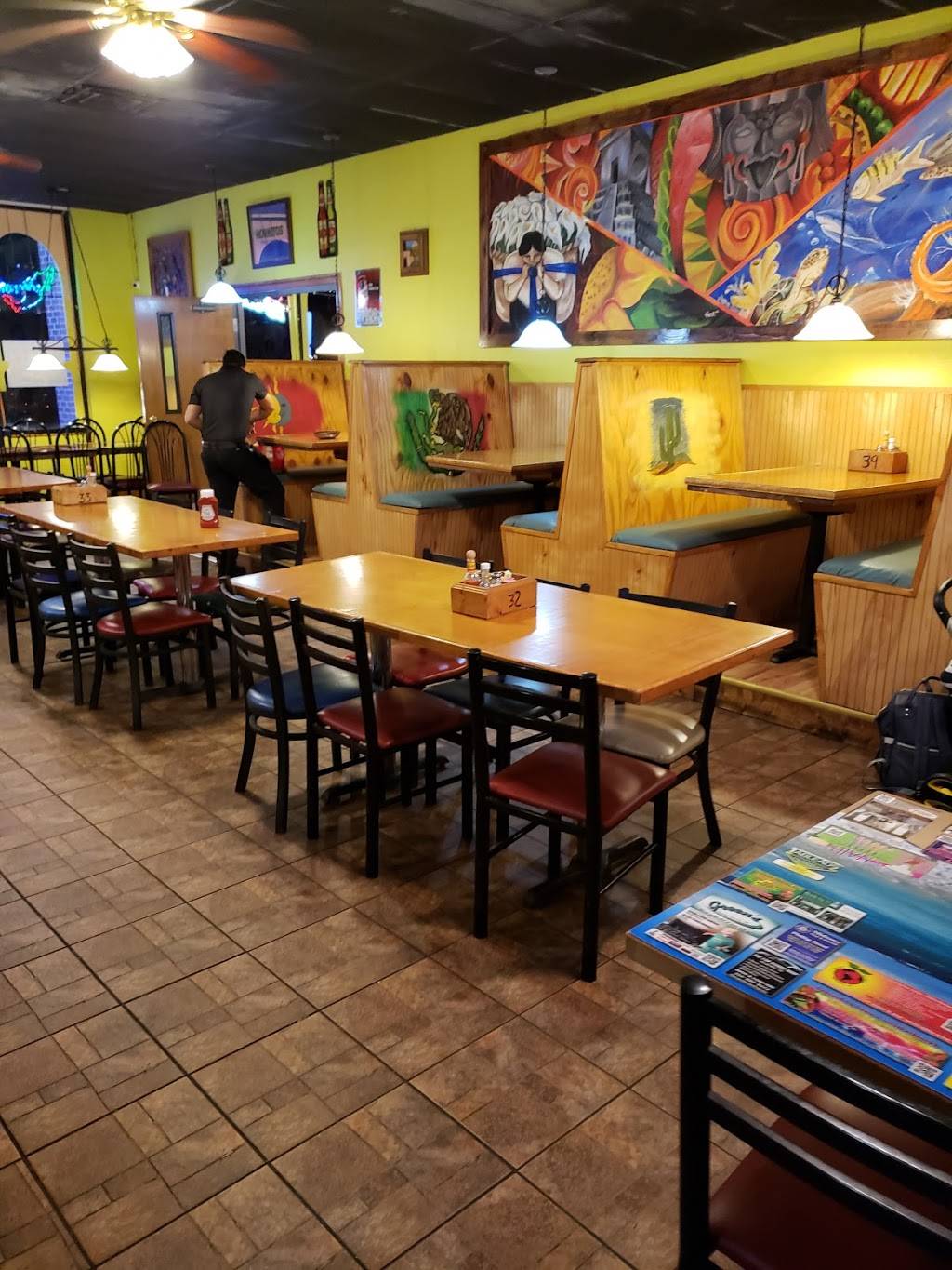 Acapulcos Mexican Grill | restaurant | 1409 S College St, Auburn, AL 36832, USA | 3345019197 OR +1 334-501-9197
