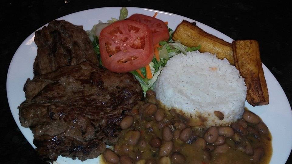 Cafeteria y Pizzeria Mi Colombia | meal takeaway | 50 Maverick Square, Boston, MA 02128, USA | 6175671227 OR +1 617-567-1227