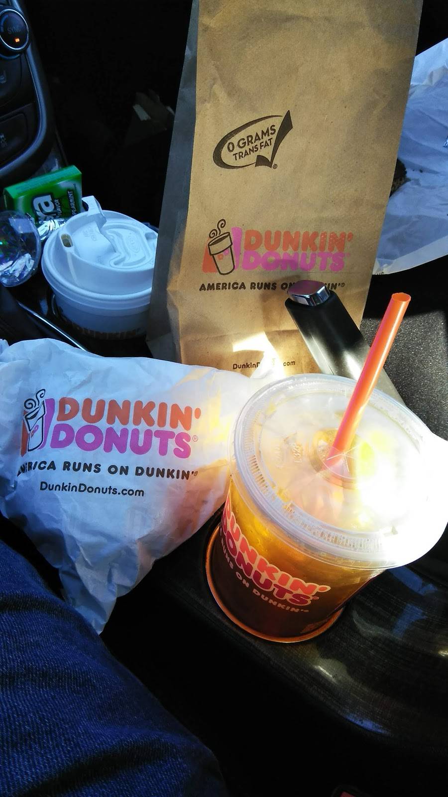 Dunkin | bakery | 5790 Mayfield Rd, Mayfield Heights, OH 44124, USA | 4404613500 OR +1 440-461-3500