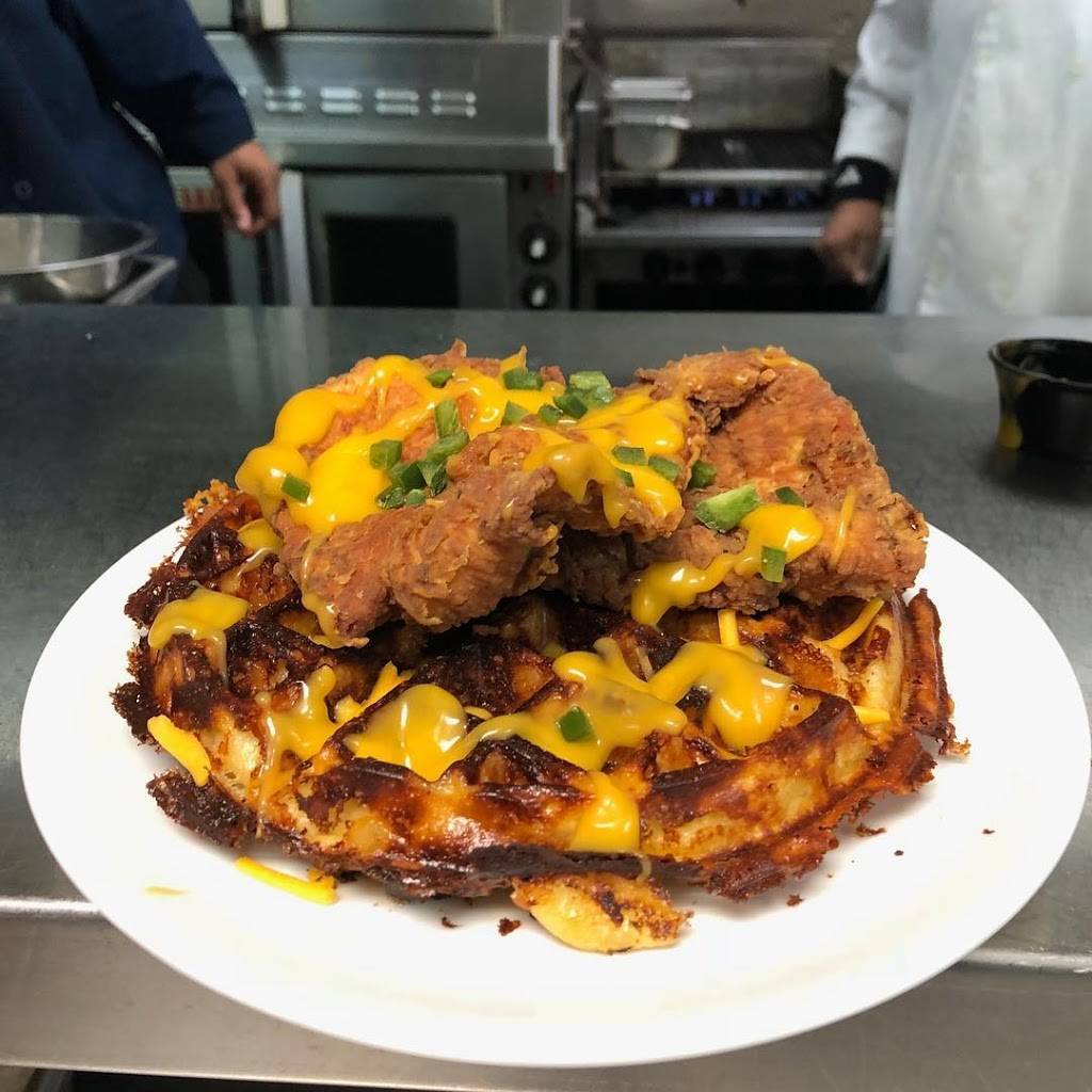 201 Food Fun Sports | restaurant | 375 W Passaic St, Rochelle Park, NJ 07662, USA | 2018431500 OR +1 201-843-1500