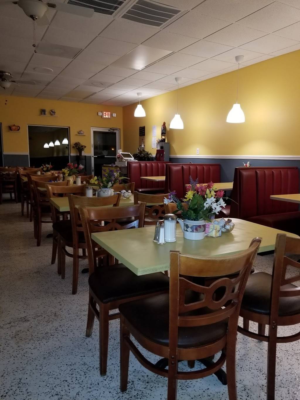 Kims Family Restaurant | restaurant | 2101 Starkey Rd Units L4/L5, Largo, FL 33778, USA | 7273306048 OR +1 727-330-6048