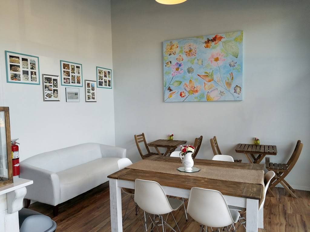 Sabores Boutique Cafe | restaurant | 185 Veterans Memorial Hwy SW Suite 111, Mableton, GA 30126, USA | 7706930437 OR +1 770-693-0437