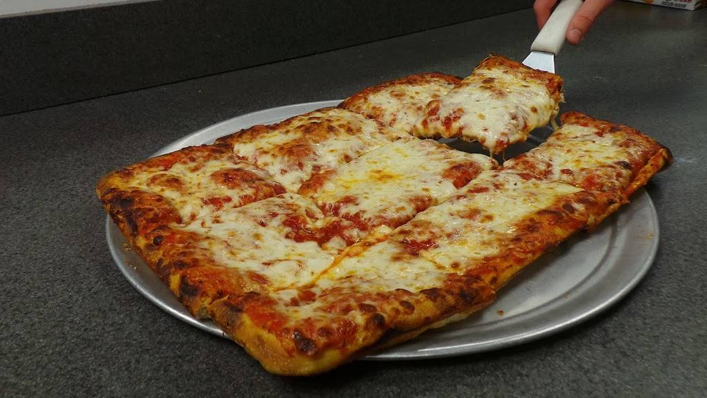 Tanos Pizzeria | restaurant | 372 Kelley St, Manchester, NH 03102, USA | 6036228200 OR +1 603-622-8200