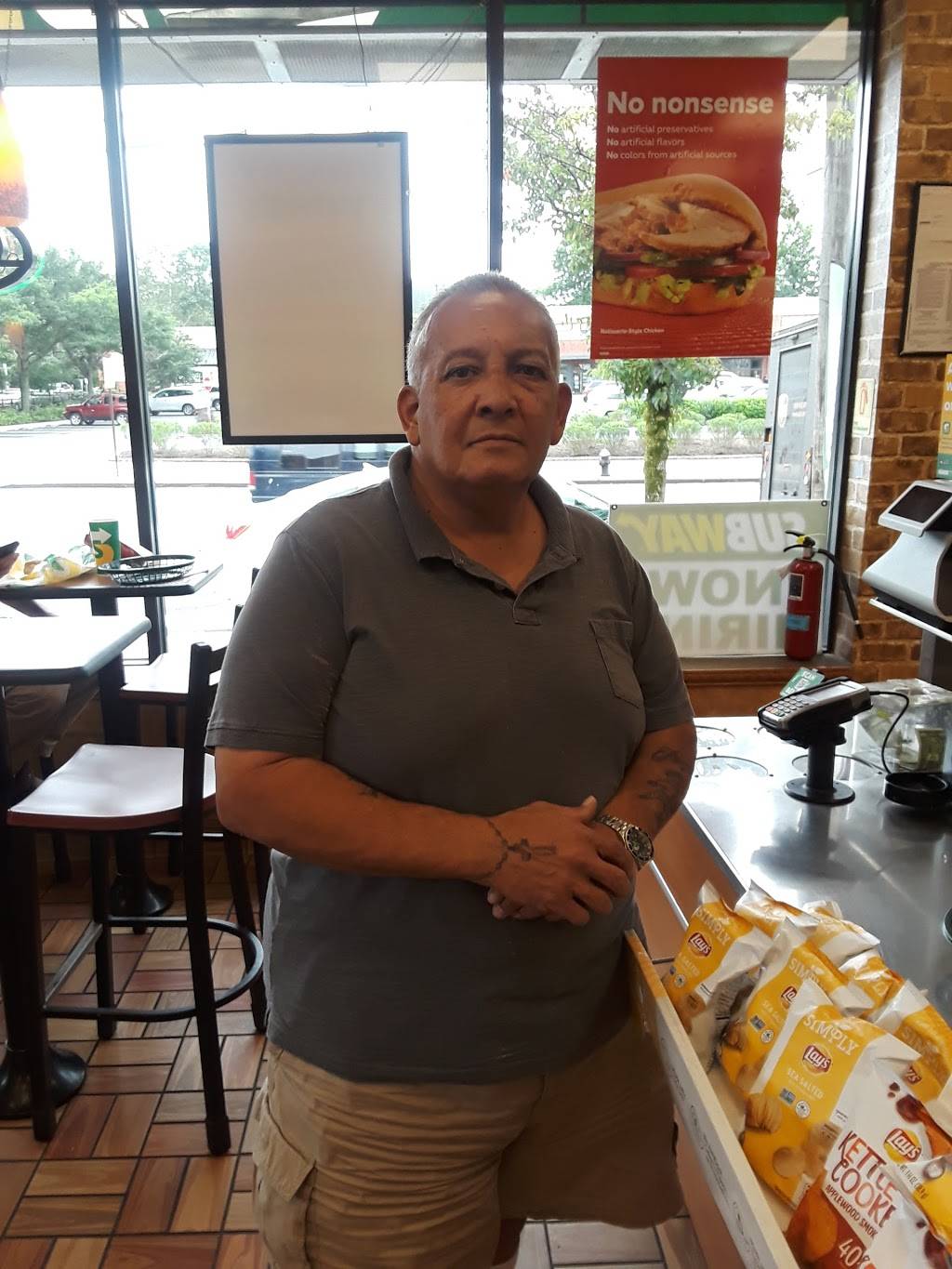 Subway Restaurants | restaurant | 303 Page Ave, Staten Island, NY 10307, USA | 7183560662 OR +1 718-356-0662