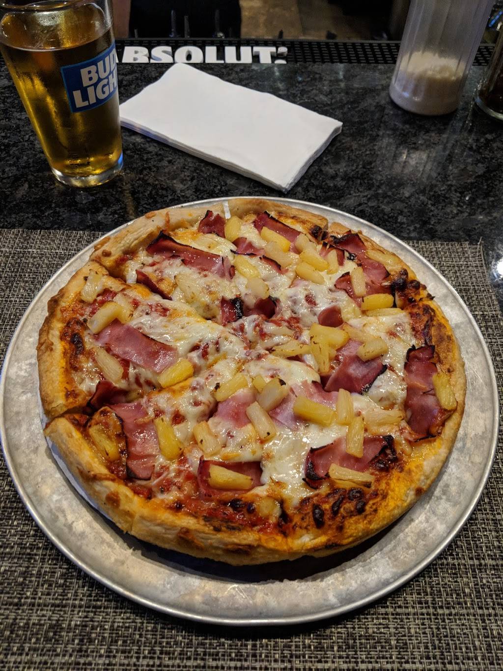 Westboro House of Pizza Bar and Grille | restaurant | 36 E Main St, Westborough, MA 01581, USA | 5083661500 OR +1 508-366-1500