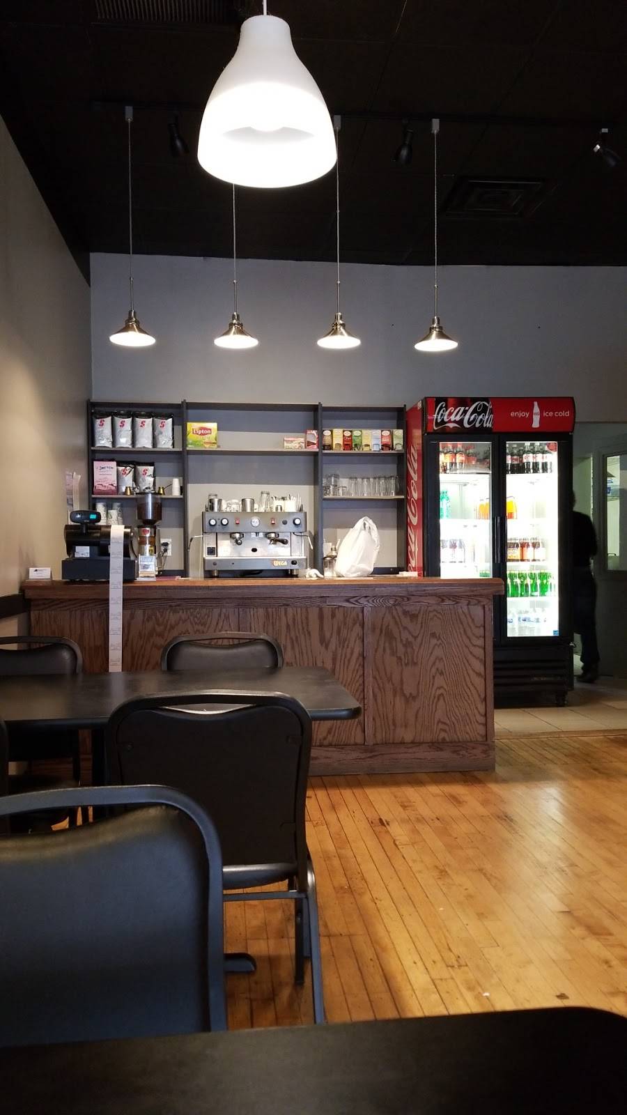 Binas Cafe & Mediterranean Bistro | cafe | 2407 W Lunt Ave, Chicago, IL 60645, USA | 7738407999 OR +1 773-840-7999