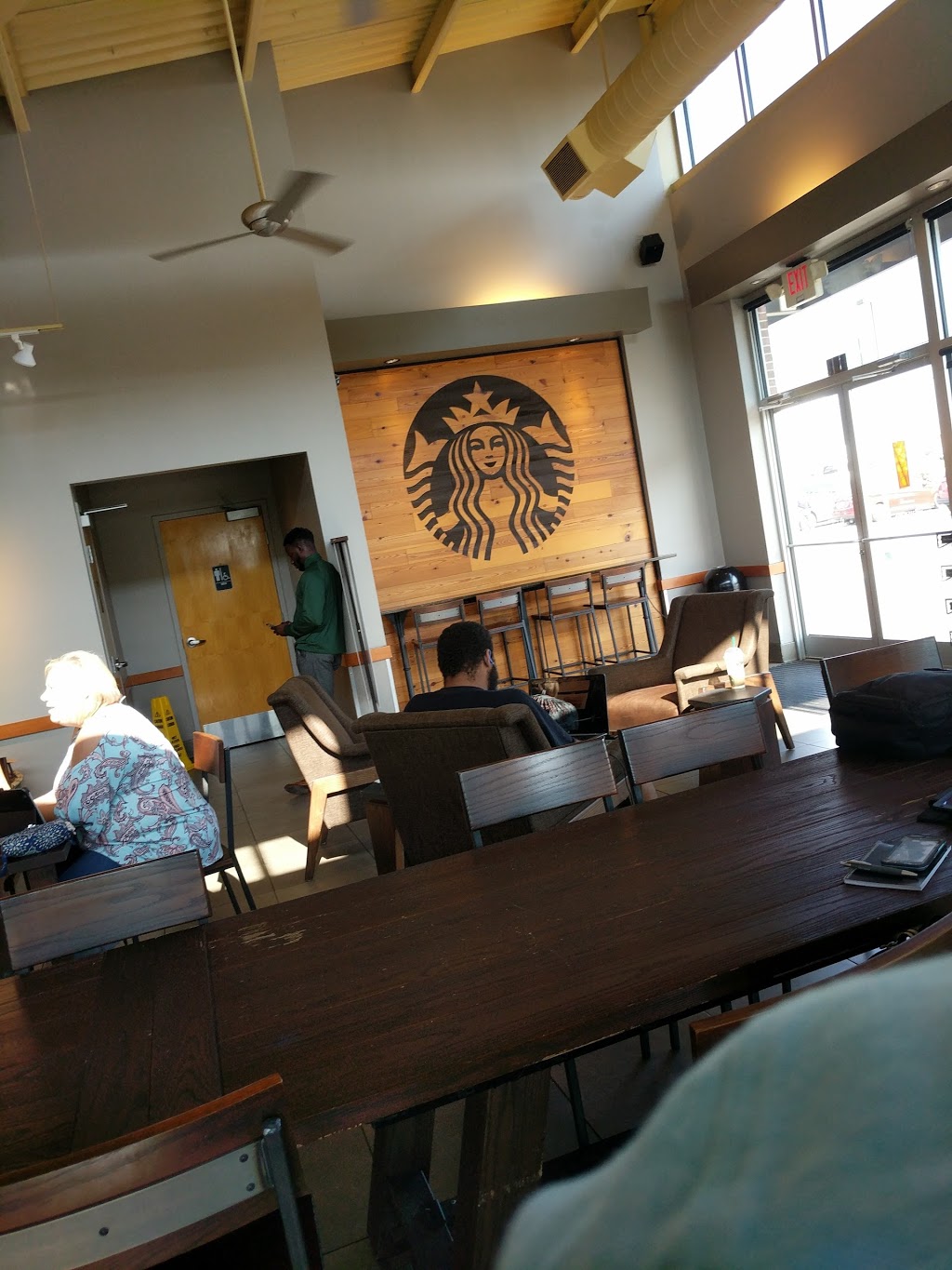 Starbucks | cafe | 180 Goodman Rd E, Southaven, MS 38671, USA | 6623490342 OR +1 662-349-0342