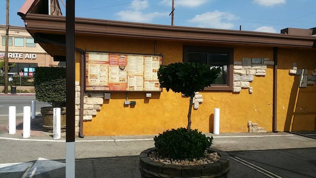 Los Tres Hermanos Express | restaurant | 13800 Foothill Blvd, Sylmar, CA 91342, USA | 8183678800 OR +1 818-367-8800