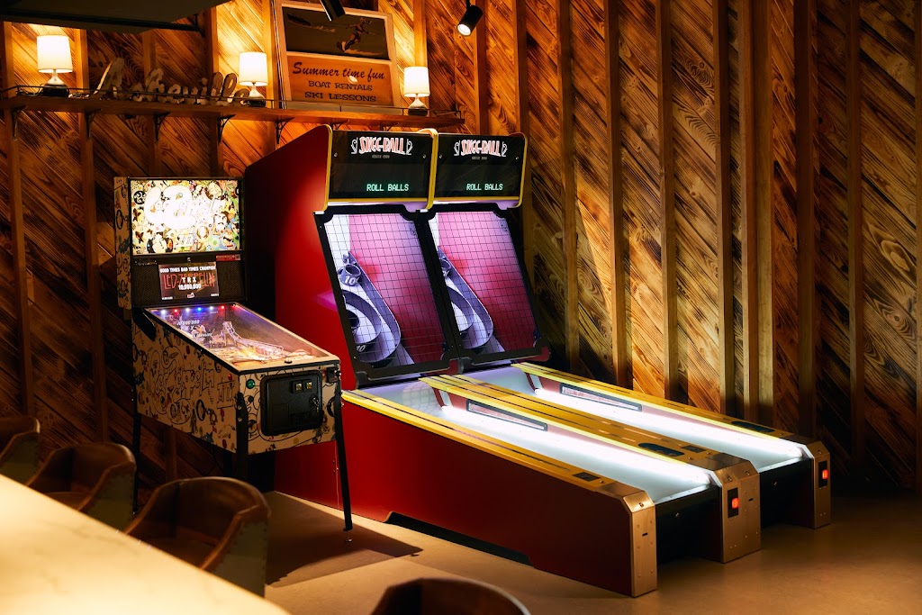 The Draftsman Bar + Lounge Asheville | restaurant | 68 Patton Ave, Asheville, NC 28801, USA | 8555686800 OR +1 855-568-6800