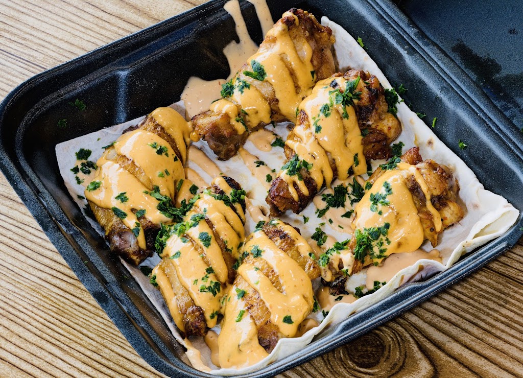 Jonahs Kabob | restaurant | 12461 Oxnard St, Los Angeles, CA 91606, USA | 8188568880 OR +1 818-856-8880