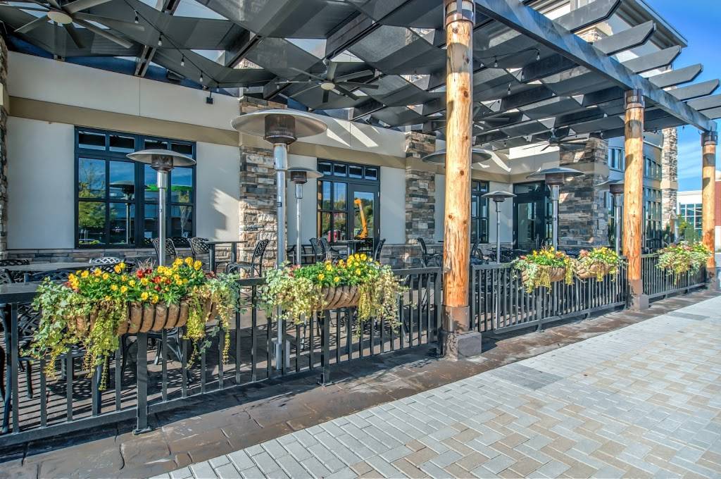 Firebirds Wood Fired Grill | restaurant | 1025 Woodruff Rd, Greenville, SC 29607, USA | 8647041555 OR +1 864-704-1555