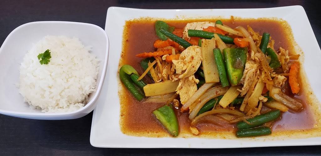 UD Thai Cuisine | restaurant | 4810 E Ray Rd suite a-1, Phoenix, AZ 85044, USA | 4809404455 OR +1 480-940-4455