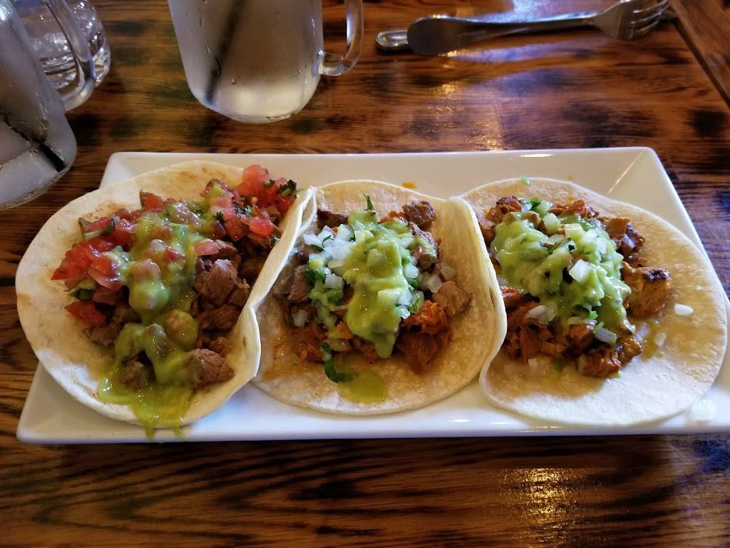 El Centro | restaurant | 236 Washington St, Brookline, MA 02445, USA | 6172324200 OR +1 617-232-4200