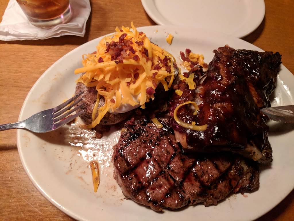 Texas Roadhouse | restaurant | 2428 Belair Rd, Fallston, MD 21047, USA | 4432996157 OR +1 443-299-6157