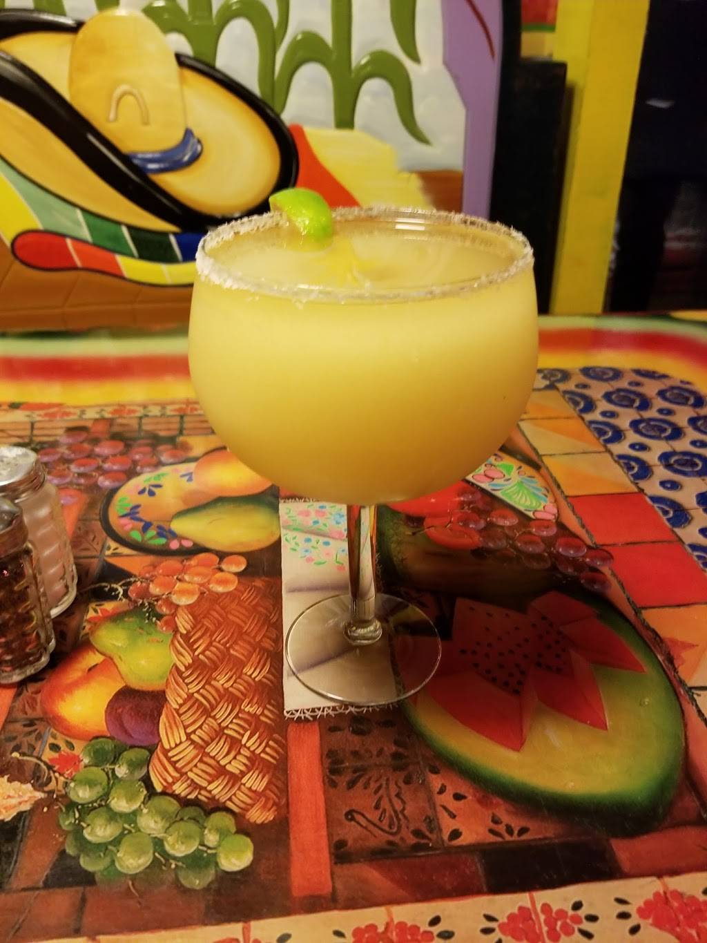 Happy Mexican | restaurant | 385 S 2nd St, Memphis, TN 38103, USA | 9015299991 OR +1 901-529-9991