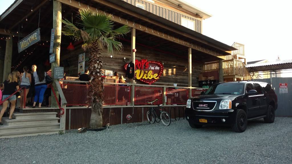 Pops Seafood Shack & Grill | restaurant | 15 Railroad Pl, Island Park, NY 11558, USA | 5164327677 OR +1 516-432-7677