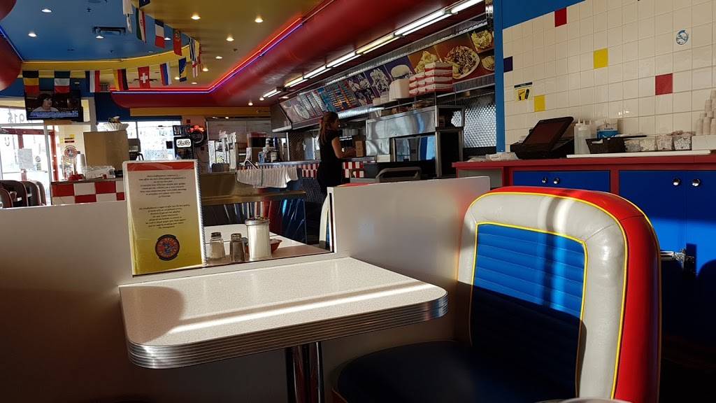 Restaurant La Belle Province | restaurant | 2915 Boulevard des Sources, Dorval, QC H9R 4N3, Canada | 5146842669 OR +1 514-684-2669