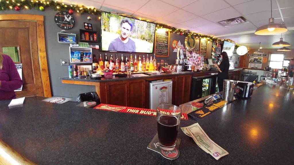 Joeys West | restaurant | 9825 Kraut Rd, Franksville, WI 53126, USA | 2624560105 OR +1 262-456-0105