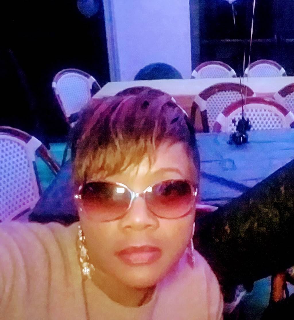 Ivy | restaurant | 136 Dagsworthy St, Dewey Beach, DE 19971, USA | 3022279292 OR +1 302-227-9292