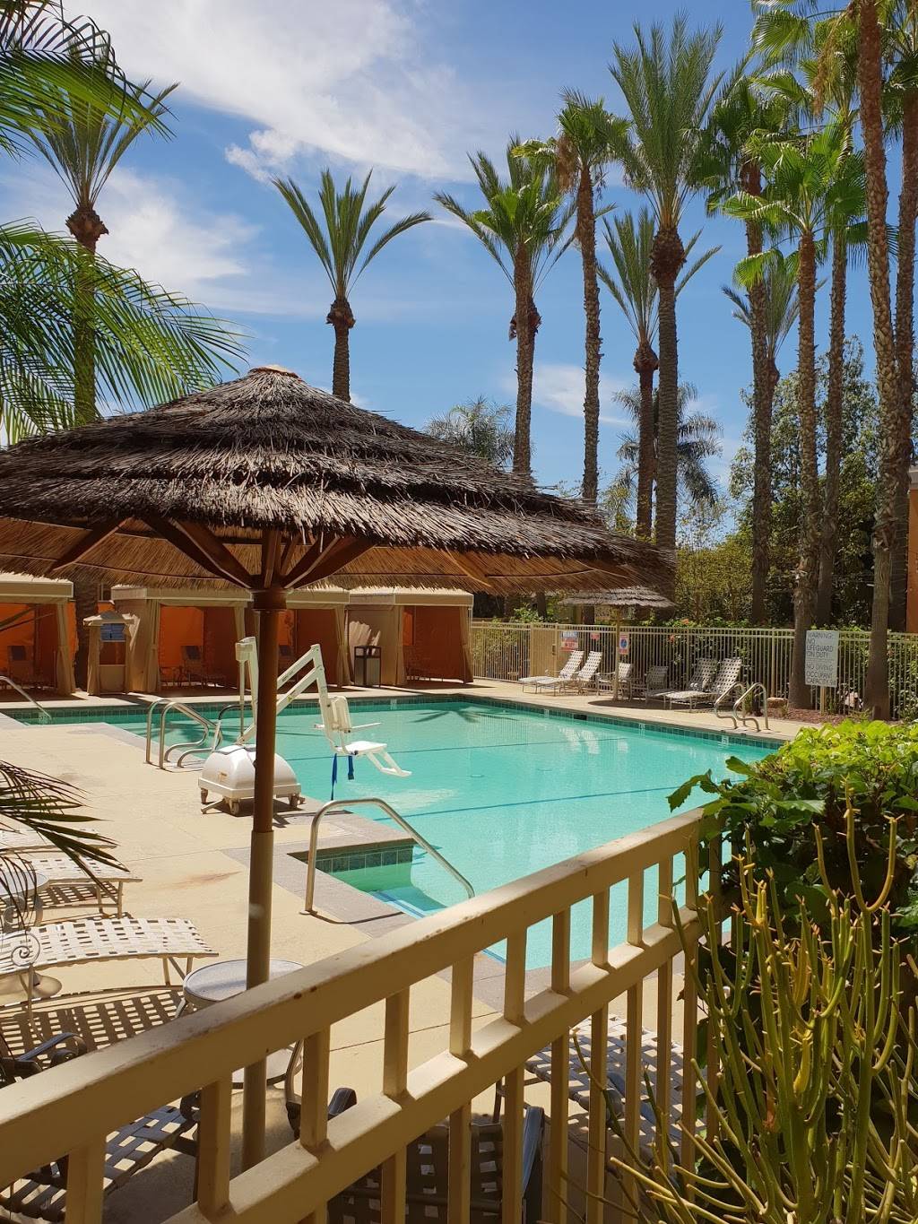 California Grill Restaurant & Cantina | restaurant | 12021 Harbor Blvd, Garden Grove, CA 92840, USA | 7148675555 OR +1 714-867-5555