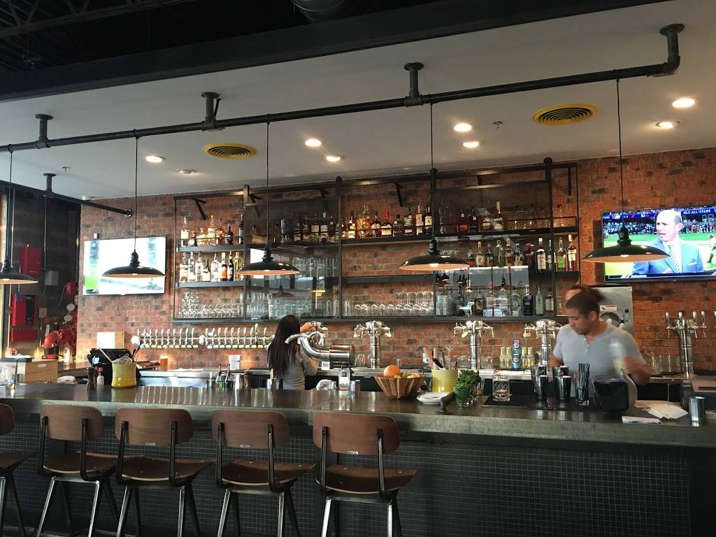 Pie Tap Pizza Workshop + Bar | restaurant | 1212 Oak Lawn Ave #131, Dallas, TX 75207, USA | 4696770997 OR +1 469-677-0997