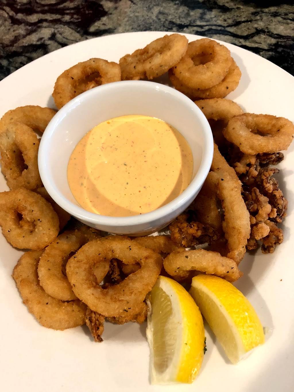 Alamar Marina, Restaurant & Bar | restaurant | 5999 Garden Hwy, Sacramento, CA 95837, USA | 9169220200 OR +1 916-922-0200