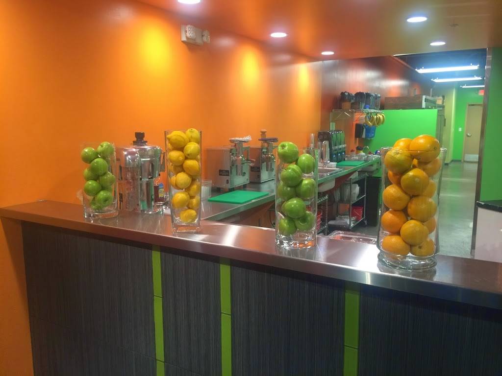 Squeezed Juice Bar-Nob Hill | restaurant | 3339 Central Ave NE D, Albuquerque, NM 87106, USA | 5057171407 OR +1 505-717-1407