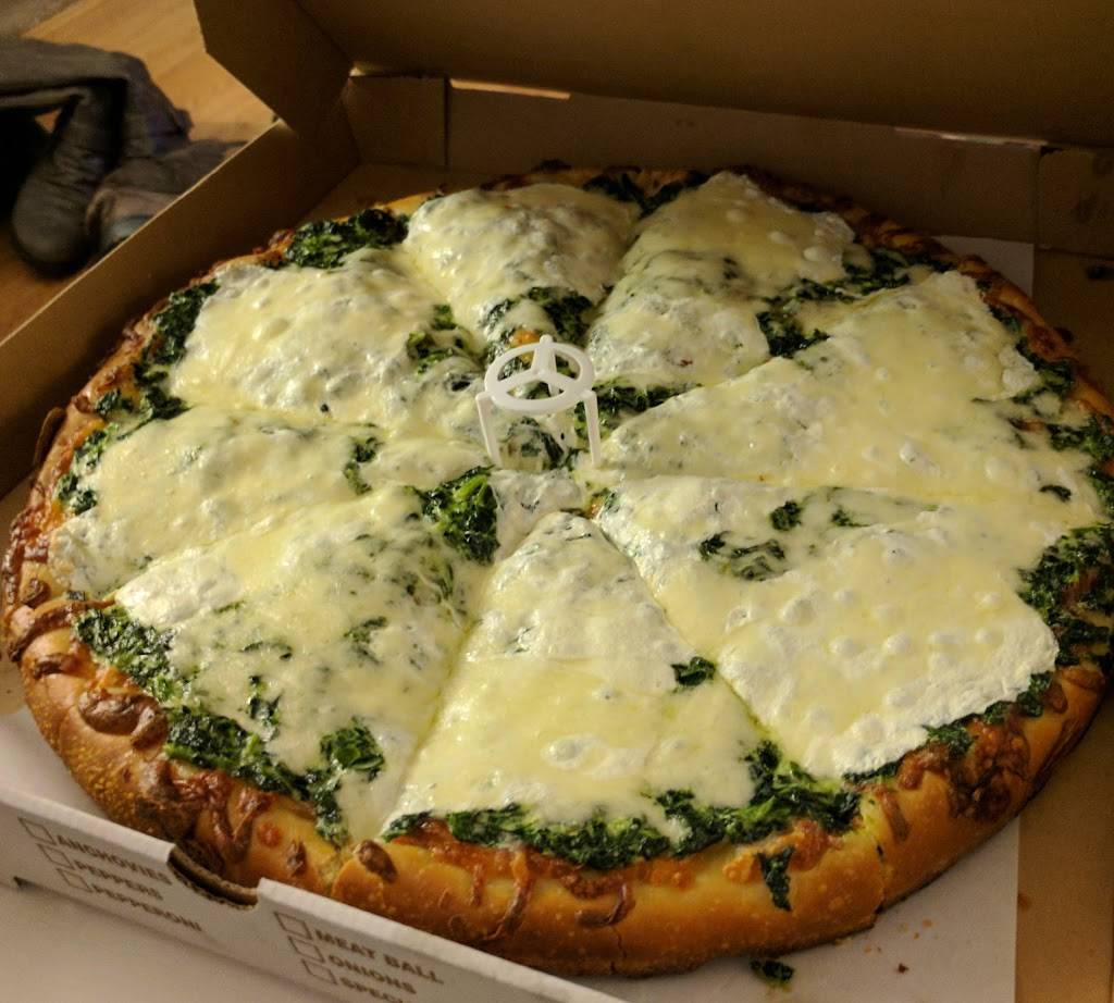 Rosas Pizza | restaurant | 313 Main St, Huntington, NY 11743, USA | 6314257694 OR +1 631-425-7694