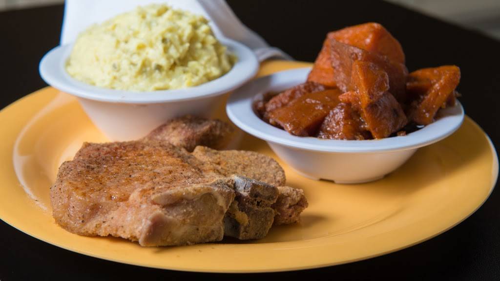 CALL ME CAKE SOUL FOOD | restaurant | 450 S Buffalo Dr #115 114, Las Vegas, NV 89145, USA | 7025707780 OR +1 702-570-7780