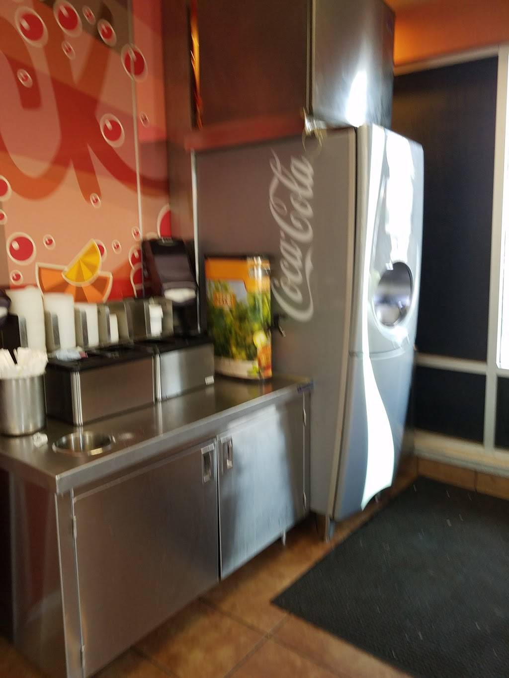 Jack in the Box | restaurant | 3600 E 3rd St, Los Angeles, CA 90063, USA | 3237809909 OR +1 323-780-9909