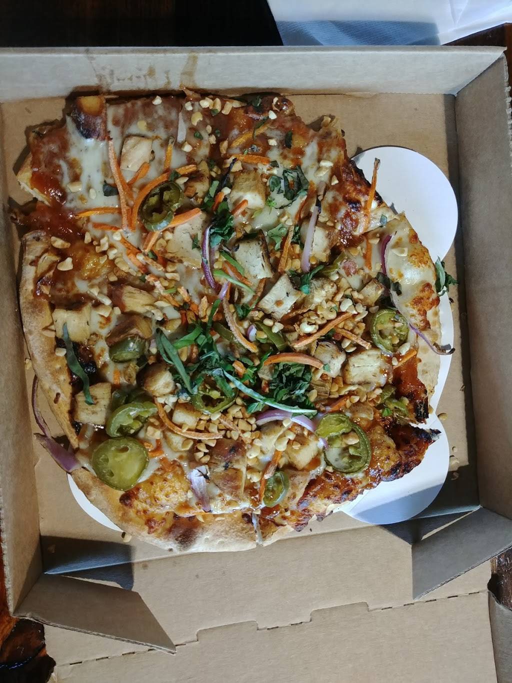 Toppd Pizza Lenexa Public Market | restaurant | 8750 Penrose Ln, Lenexa, KS 66219, USA | 9136777070 OR +1 913-677-7070