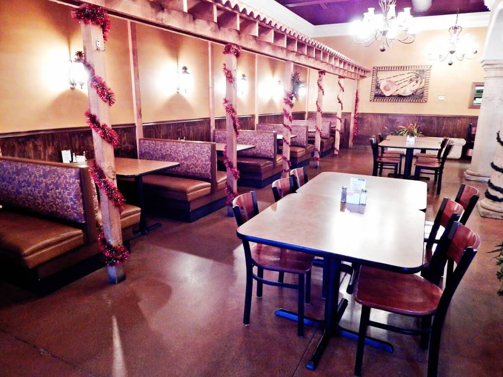 Mi Tenampa Mexican Restaurant | restaurant | 11915 Pendleton Pike # L, Indianapolis, IN 46236, USA | 3178233115 OR +1 317-823-3115