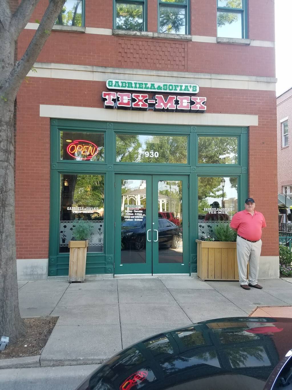 Gabriela & Sofias Tex-Mex | restaurant | 930 Parker Square Rd, Flower Mound, TX 75028, USA | 9728992368 OR +1 972-899-2368